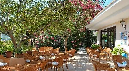 Hotel Rodriguez