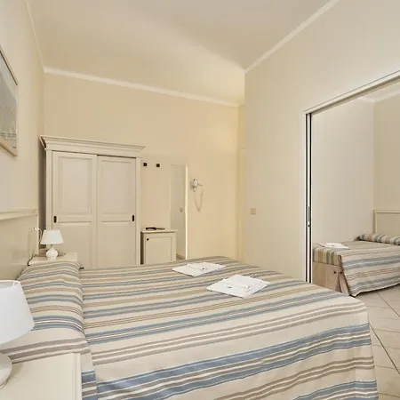 Hotel Rodriguez 3*
