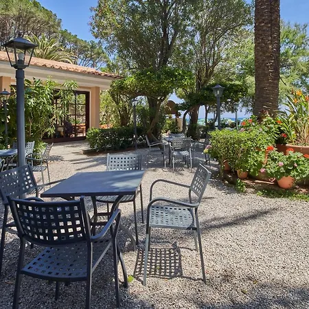 Hotel Rodriguez 3*